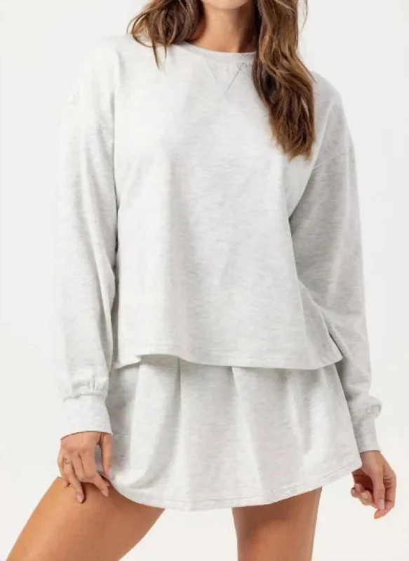 Okley Pullover In Heather Grey Short Puff Sleeve