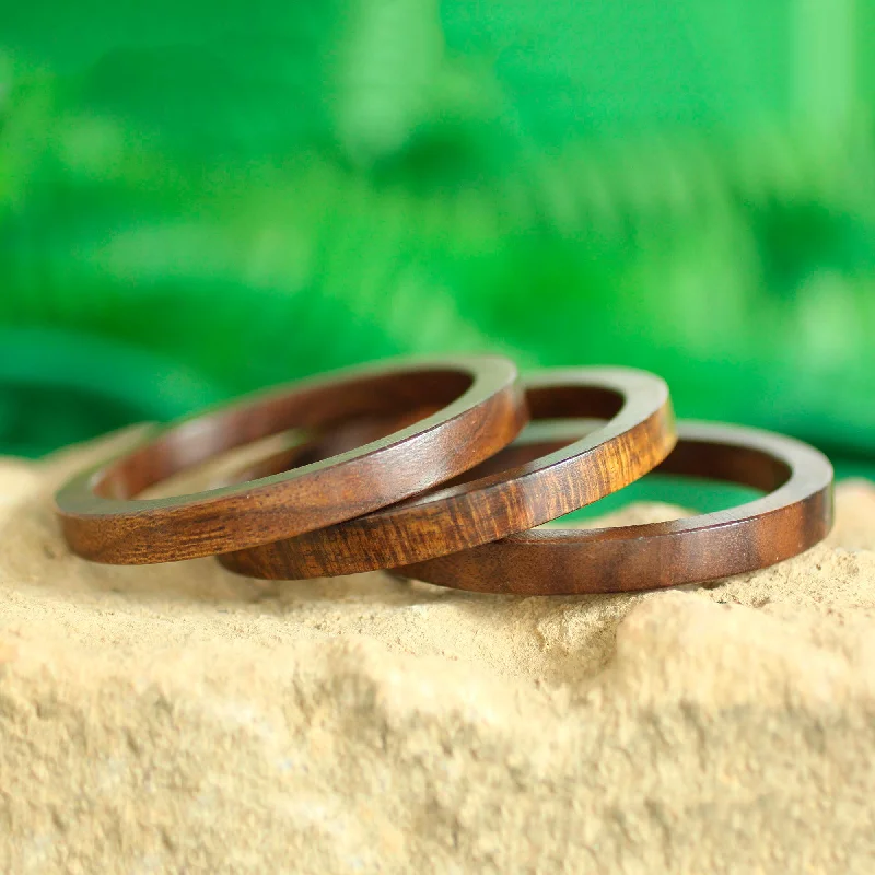 Timeless Elegance, Temporary Discounts – Act Fast Fashionable Trio Set of 3 Hand-Carved Mango Wood Bangle Bracelets from India
