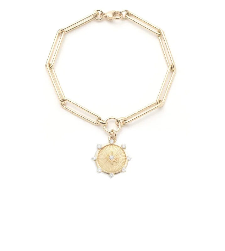 Elevate Your Outfit With Discounted Statement Jewelry Spark - Love : Extended Clip Chain Bracelet