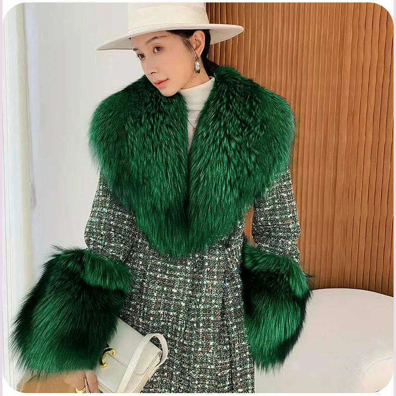 Winter Faux Fur Collar Cuffs Set Women Fluffy Large Shawl Coat Accessories Warm Fashion Fake Fox Fur Scarf Furry Scarves Female Cozy Plaid Shawl Scarf